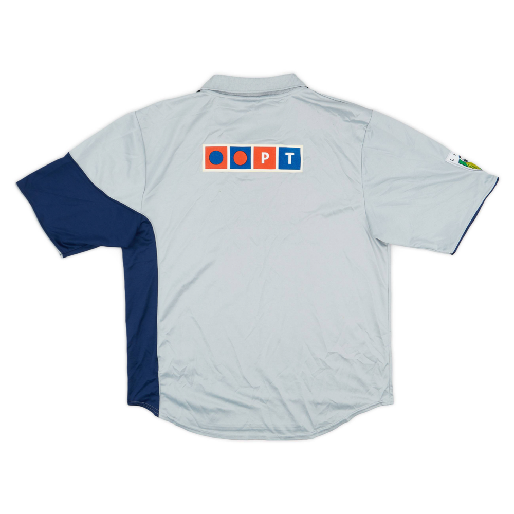 2001-02 FC Porto Away Kit