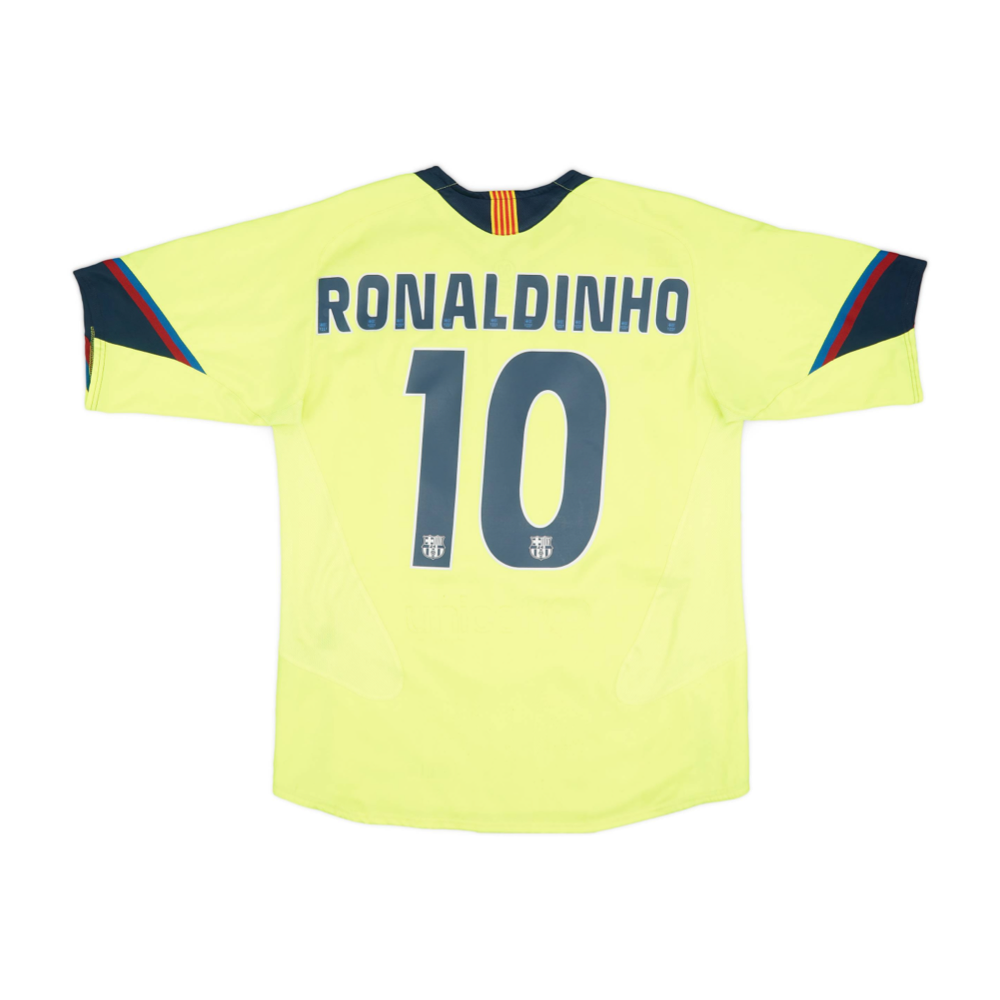 2005-06 FC Barcelona Away Kit