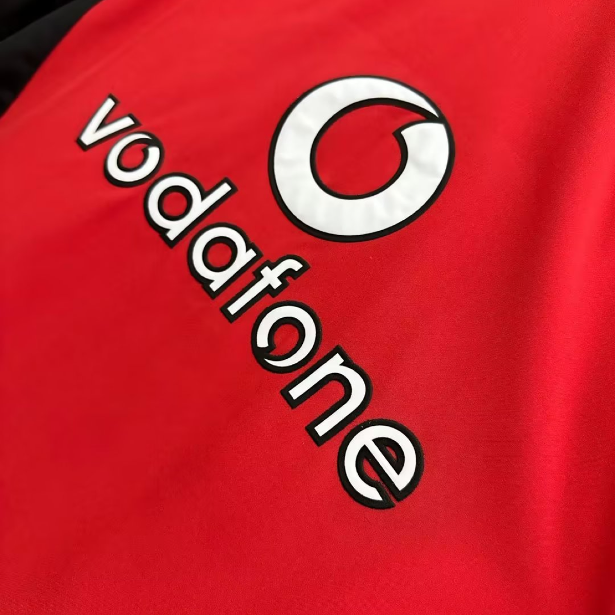 2002-04 Manchester United FC Home Long Sleeve Kit