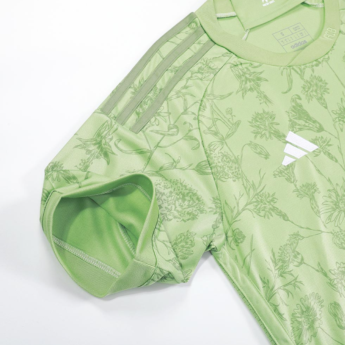 2023-24 FC Bayern München Kit Special Edition Oktoberfest