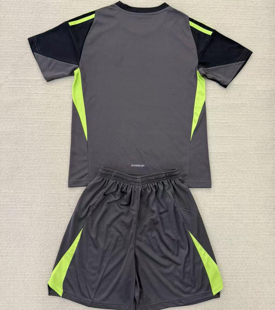 2025/26 Real Madrid Special Short-Sleeved Children's Jersey