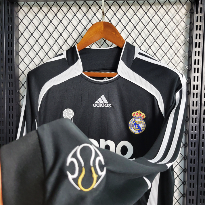 2006-07 Real Madrid CF Long Sleeve Third Kit