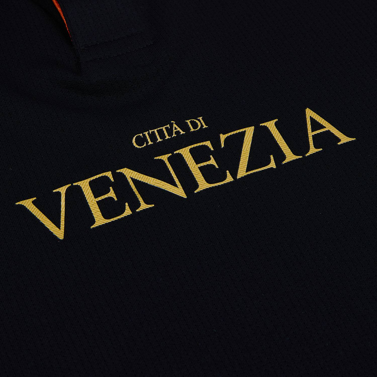 2022-23 Venezia FC Home Kit