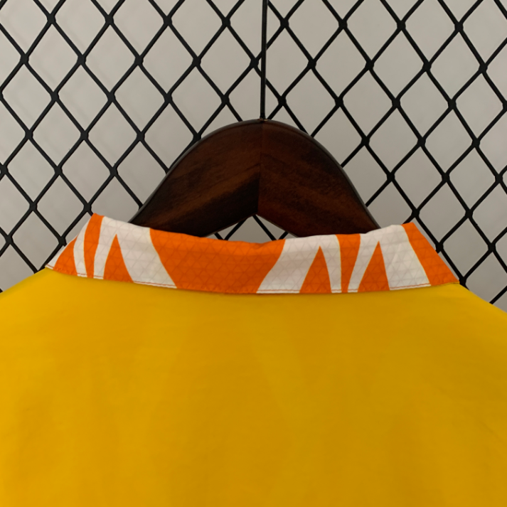 Ivory Coast Windbreak