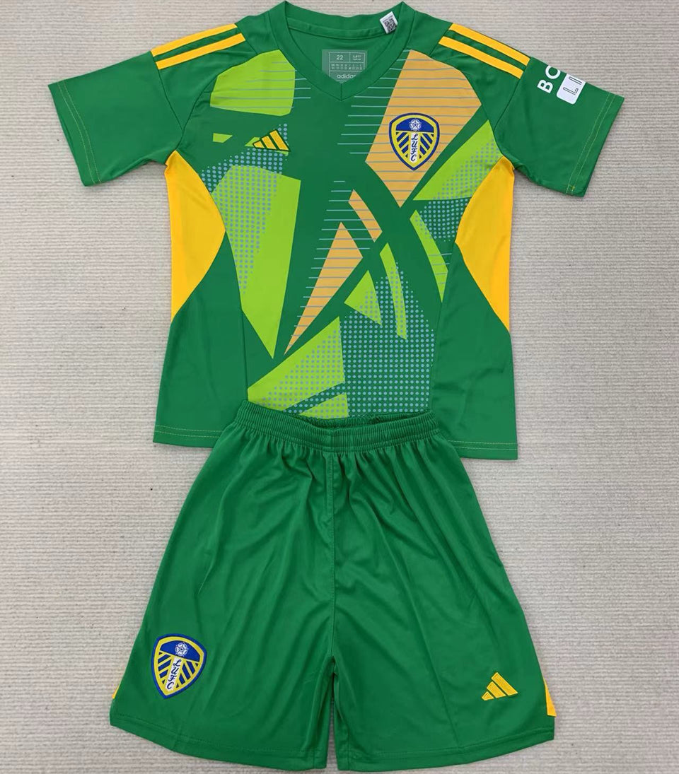2024/25 Leeds United Goalkeeper Short Sleeve Jersey for Kids
