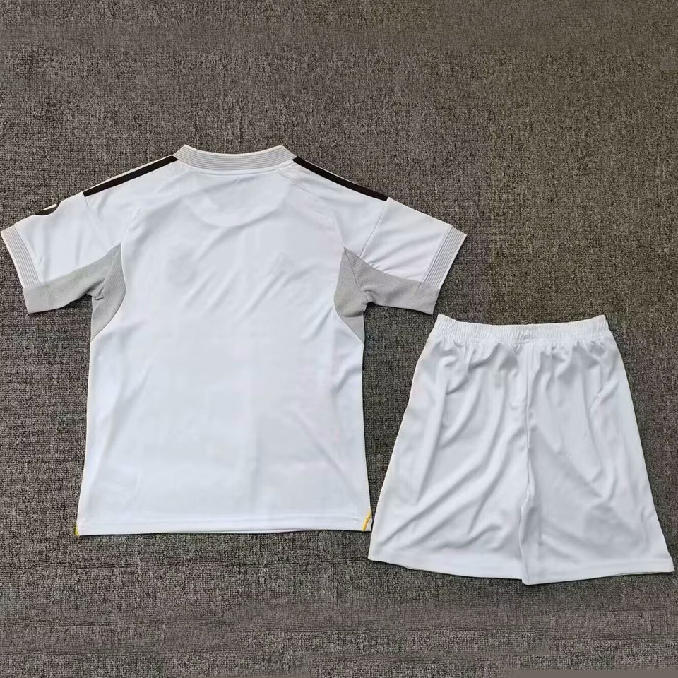 2025-26 Real Madrid Home Kit Kids