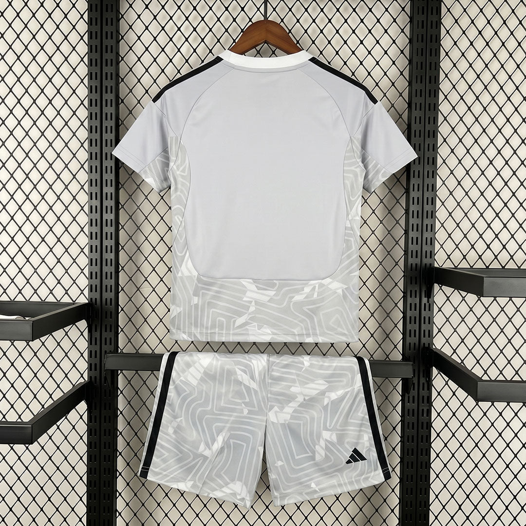 26/27 Arsenal Goalkeeper Kit Kids