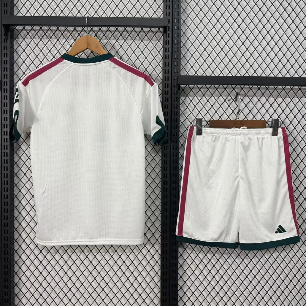 26/27 Real Madrid Home Kit Kids